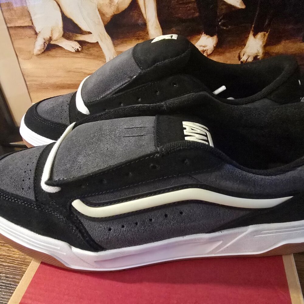 Vans Hylane Skate Sneakers Shoes Black/White/Gum VN000D26BMA Mens 11 US NEW - Picture 6 of 10